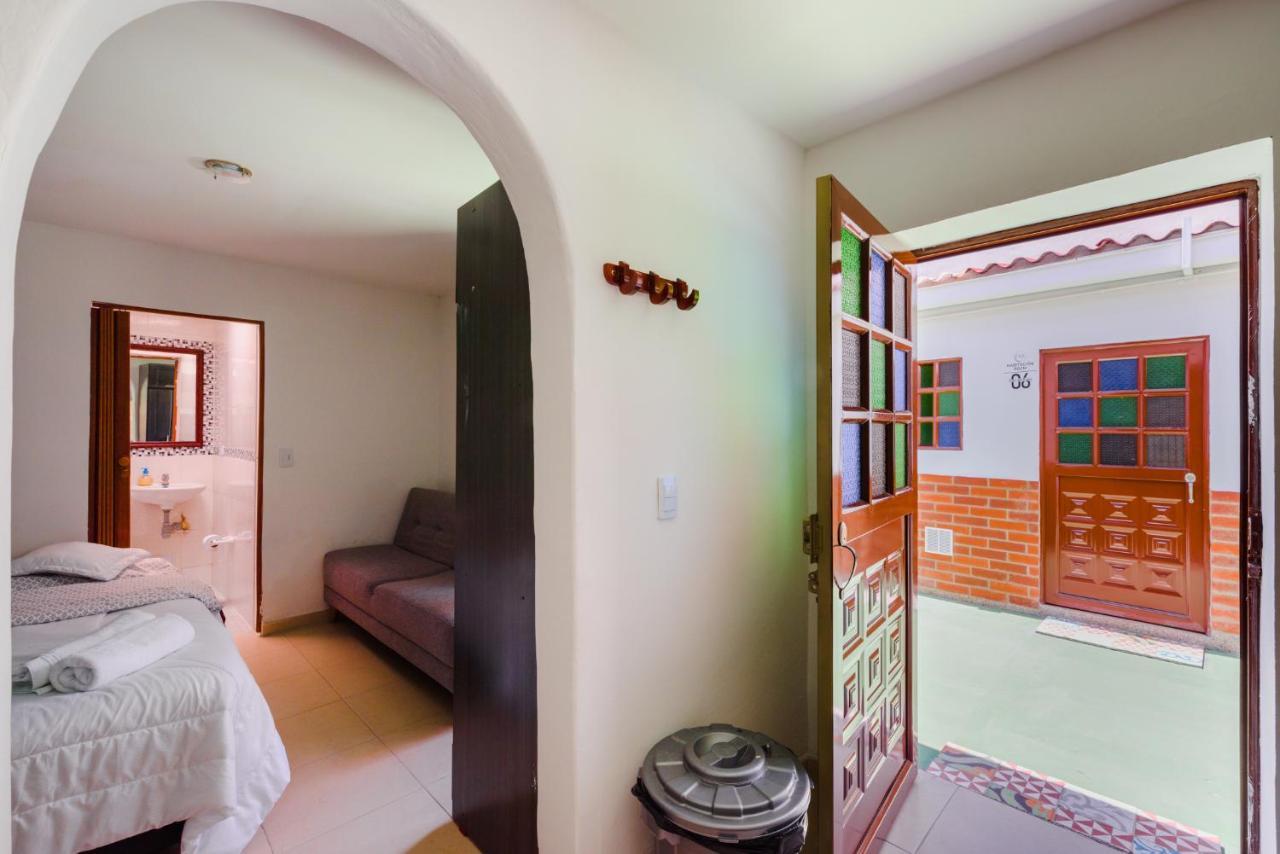 Hostal Dona Eliza Богота Экстерьер фото