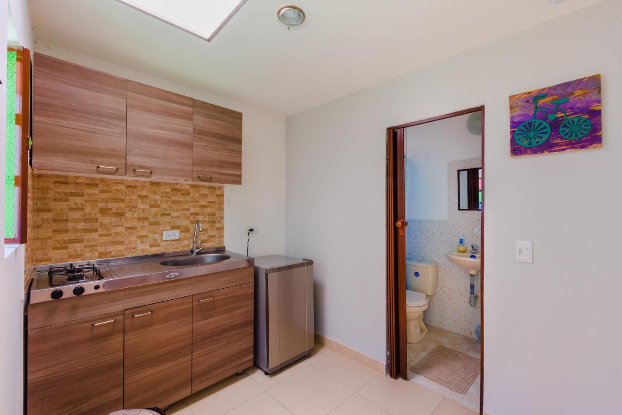 Hostal Dona Eliza Богота Экстерьер фото